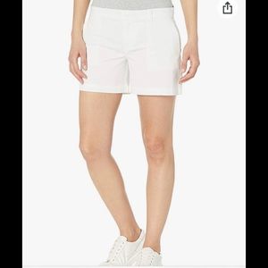 Tommy Hilfiger Classic White Flat Front Chino Casual Preppy Shorts